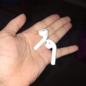 Air pods